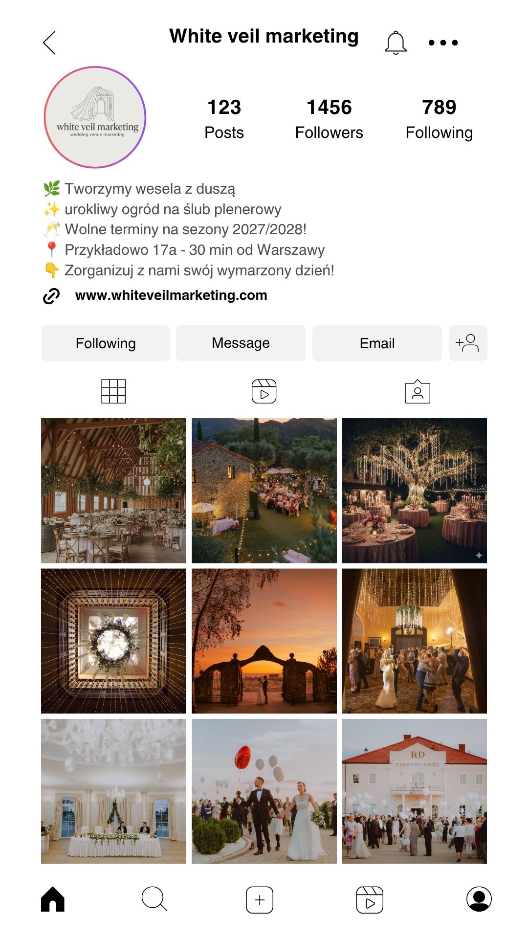 Mockup social media 2
